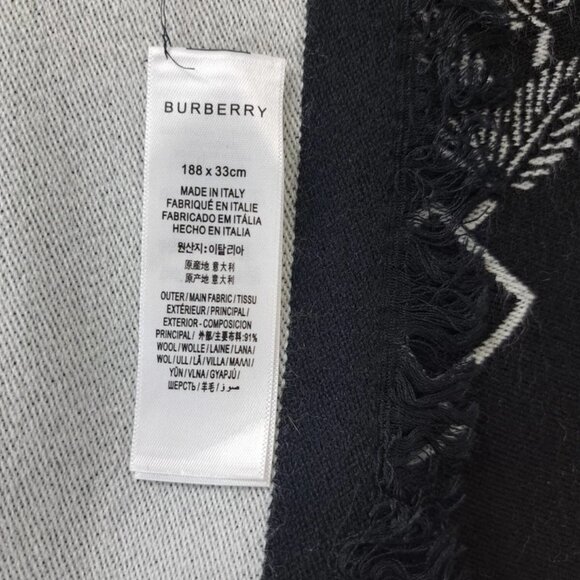 BURBERRY London Horseferry House Monogram Two Tone Knit Wool Black/White SCARF - Picture 7 of 11